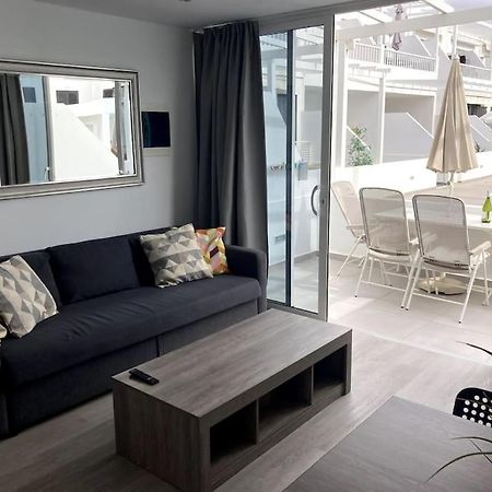 Puerto Del Carmen Airconditioned 2Bed Poolside Apt エクステリア 写真